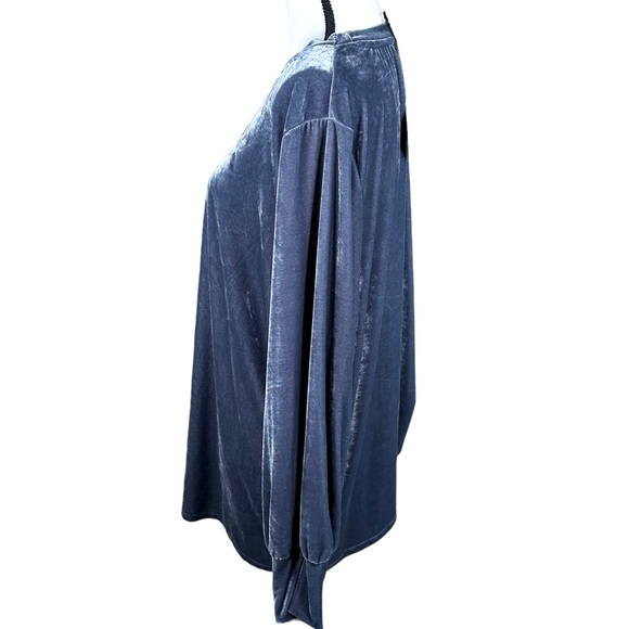 NWT Ava & Viv Blue Crushed Velvet Tunic Top - Picture 4 of 8